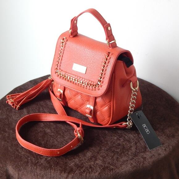 NWT BCBG PARIS Red Faux Leather Quilted Shoulder Bag Flap Chain Link Tassel - Picture 2 of 16